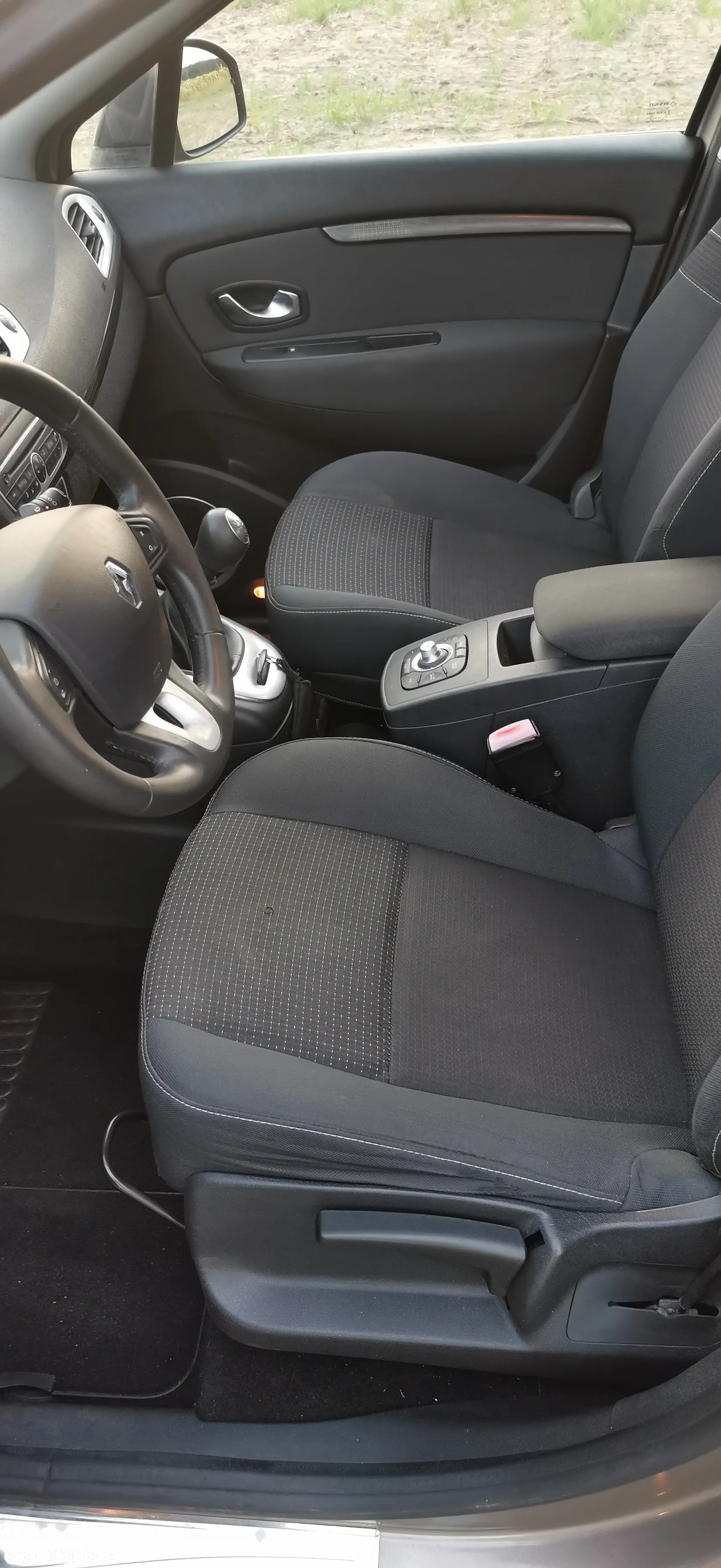 Renault Grand Scenic Gr 1.4 16V TCE TomTom Edition - 18