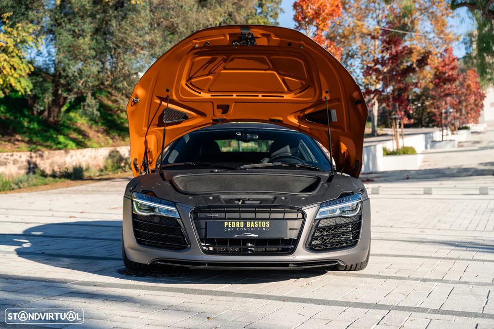 Audi R8 Coupé 5.2 FSI V10 Plus S tronic - 4