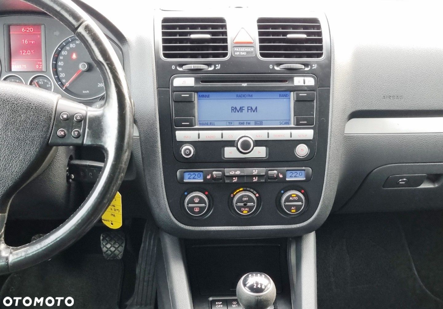 Volkswagen Golf - 14
