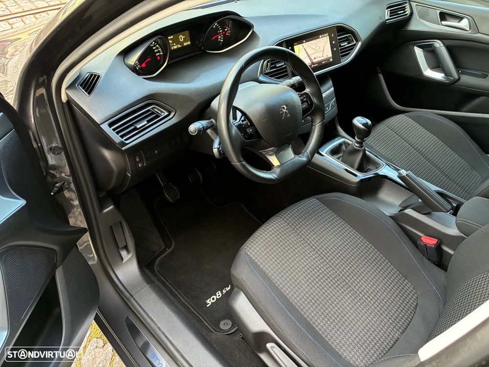Peugeot 308 SW 1.5 BlueHDi Style - 16