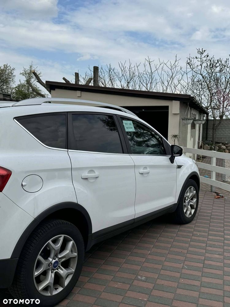 Ford Kuga - 13