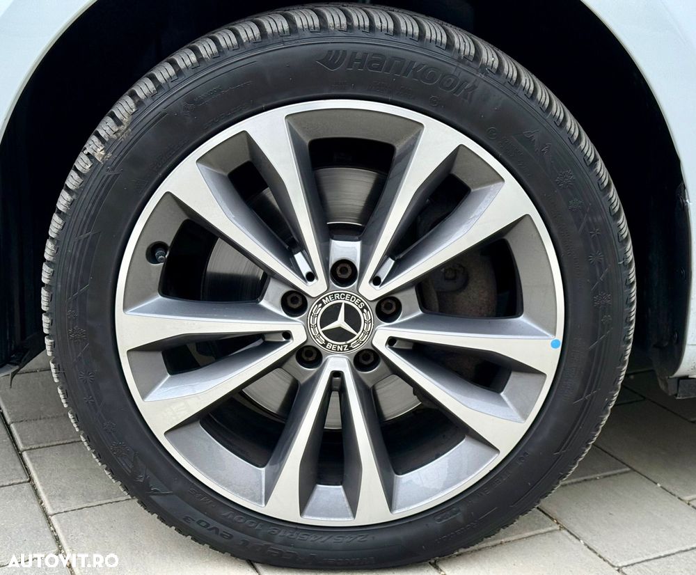 Mercedes-Benz V 300 d Lang 4Matic 9G-TRONIC Avantgarde Edition - 13