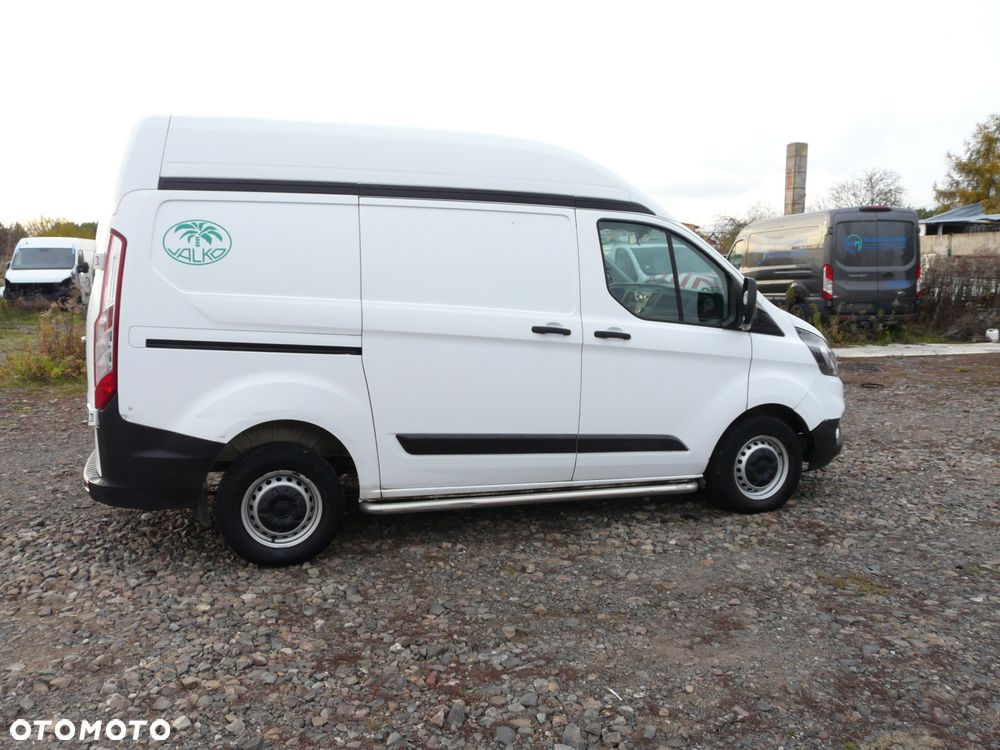 Ford Transit Custom - 4