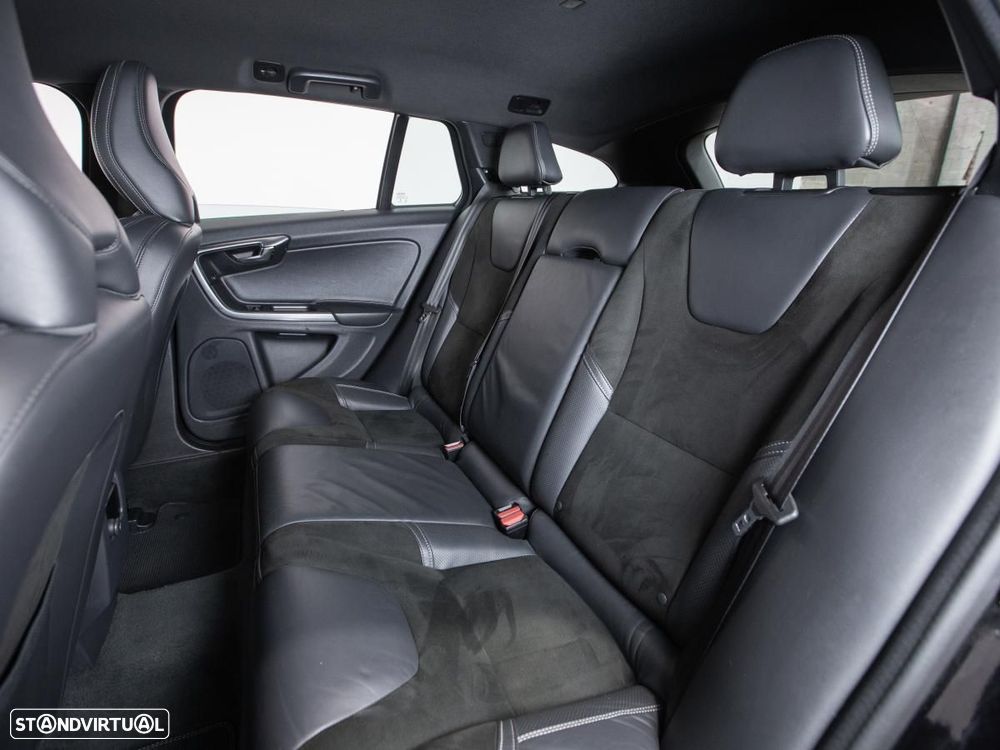 Volvo V60 D6 Twin Engine Geartronic RDesign - 10