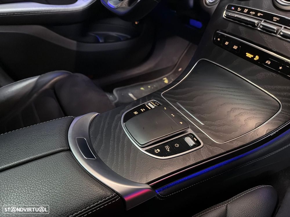 Mercedes-Benz GLC 300 de 4Matic - 22