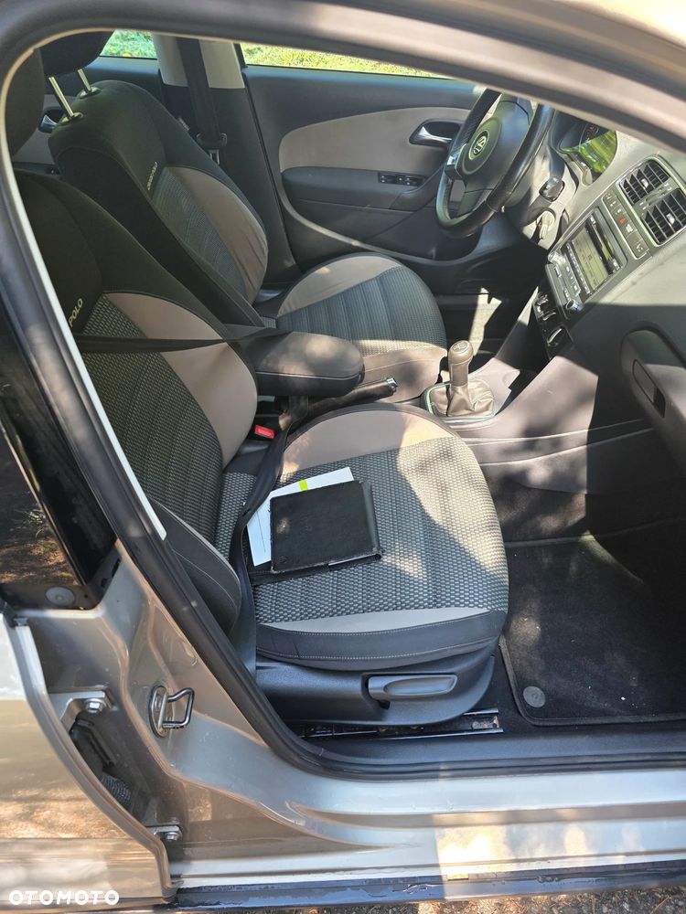 Volkswagen Polo Cross - 14