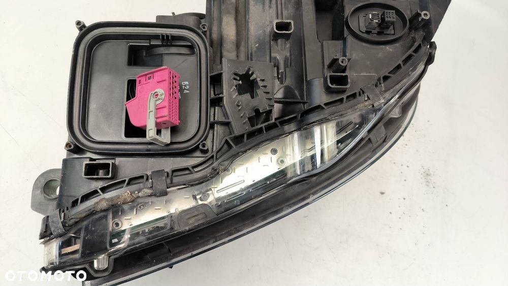 LAMPA PRAWA PRZÓD MERCEDES-BENZ C180 A2048204639 - 8