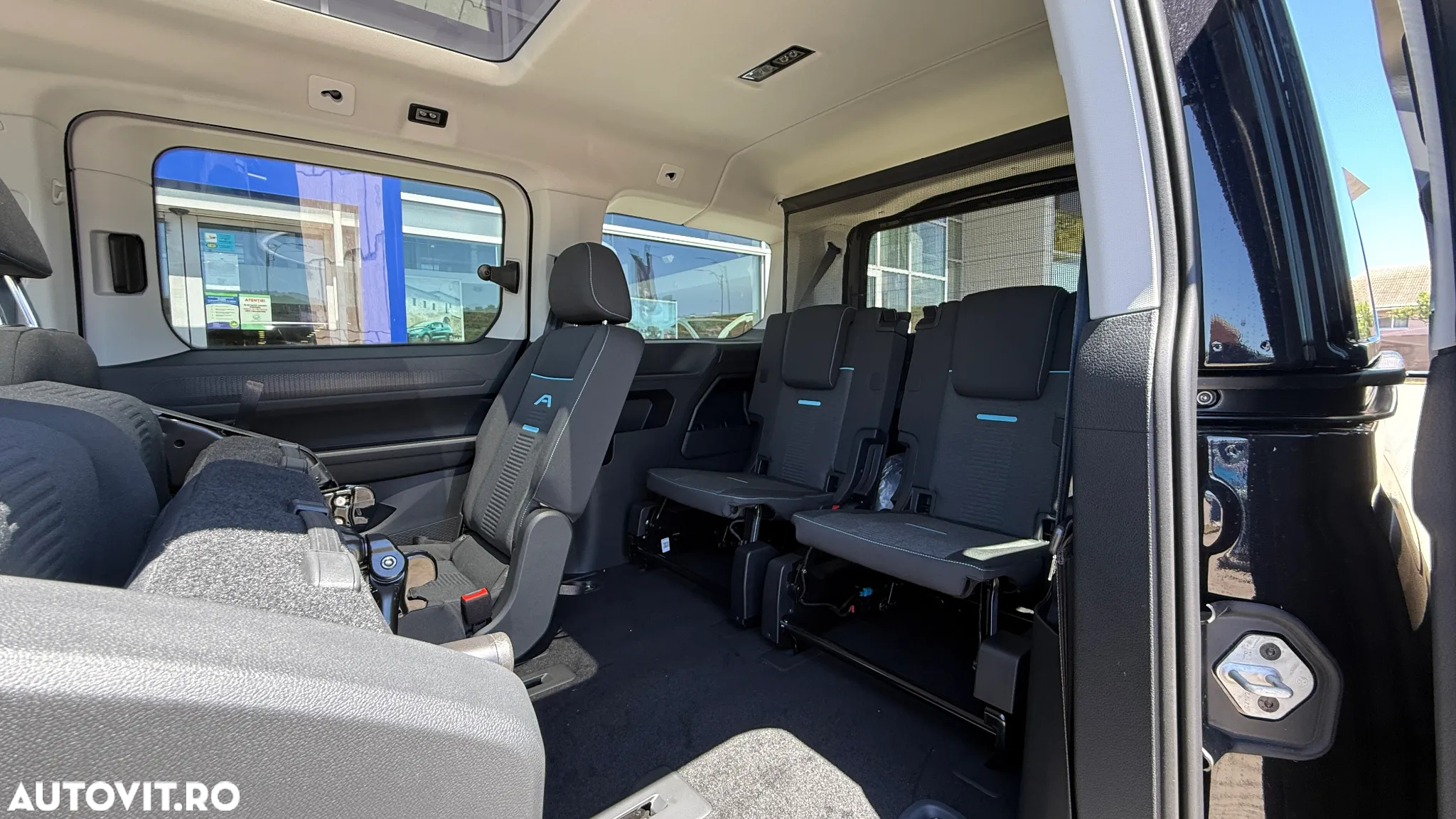 Ford Tourneo Connect 2.0L EcoBlue LWB Active - 20