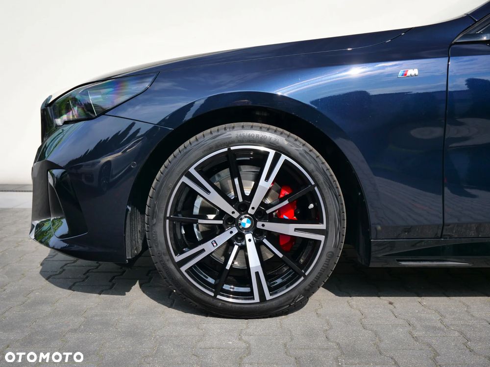 BMW Seria 5 520d xDrive - 6