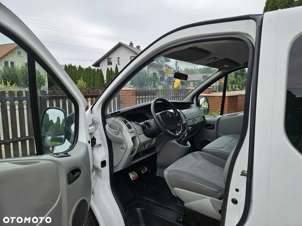 Renault Trafic - 9