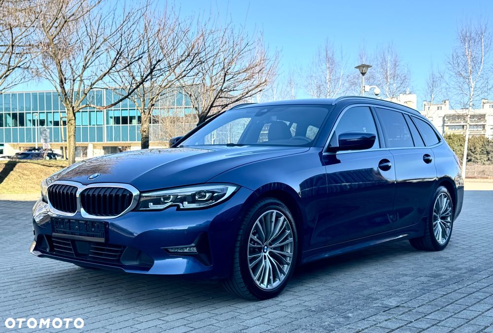 BMW Seria 3 330d xDrive MHEV Luxury Line - 10
