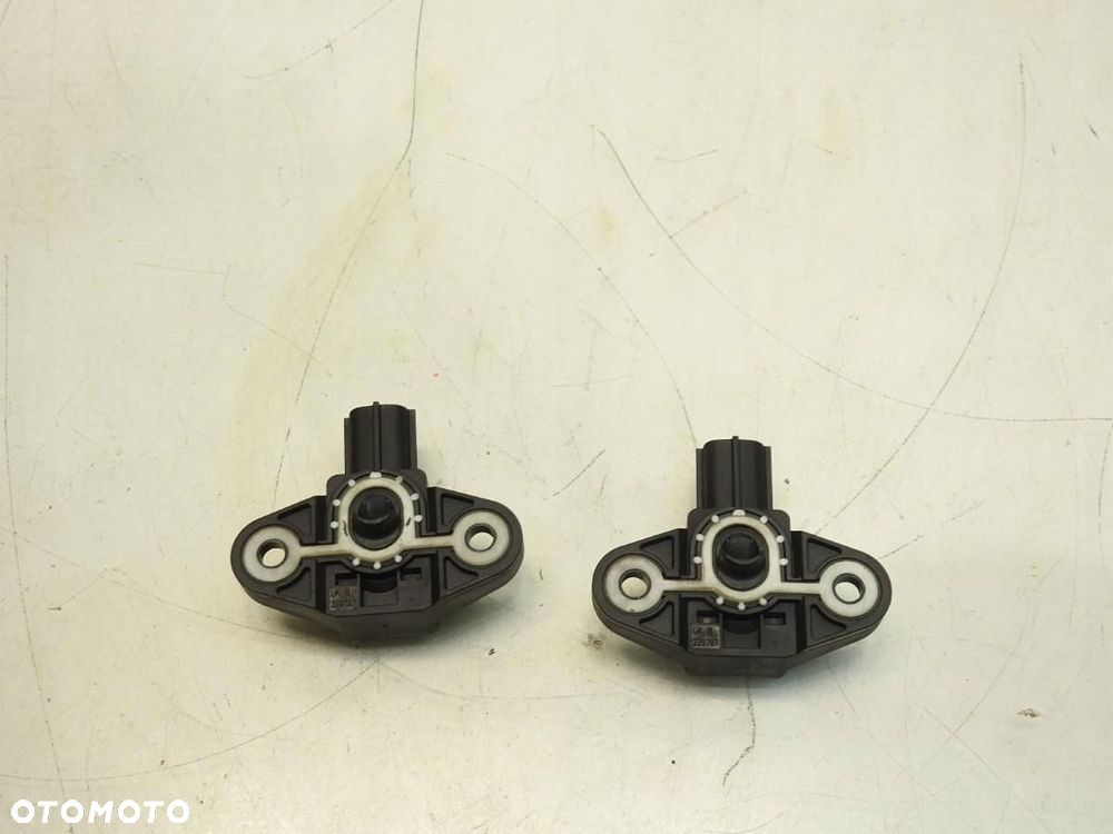 SENSOR UDERZENIOWY VW PASSAT B7 5N0959354C - 5