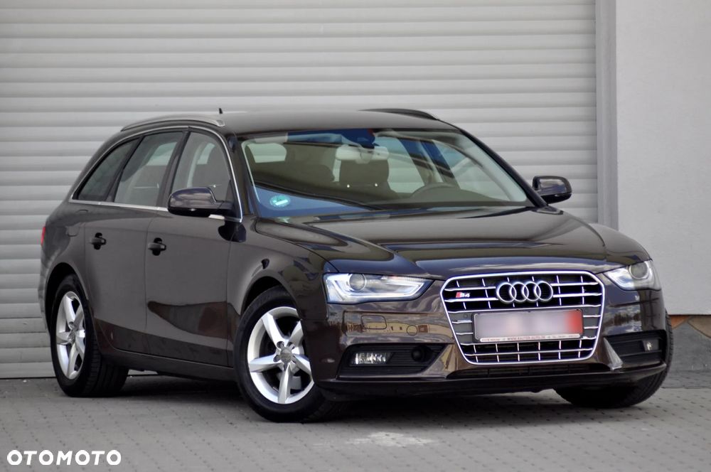 Audi A4 Avant 2.0 TDI DPF Ambiente - 11