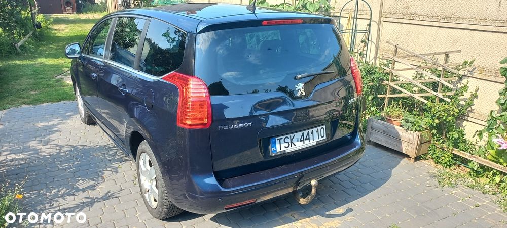 Peugeot 5008 - 2