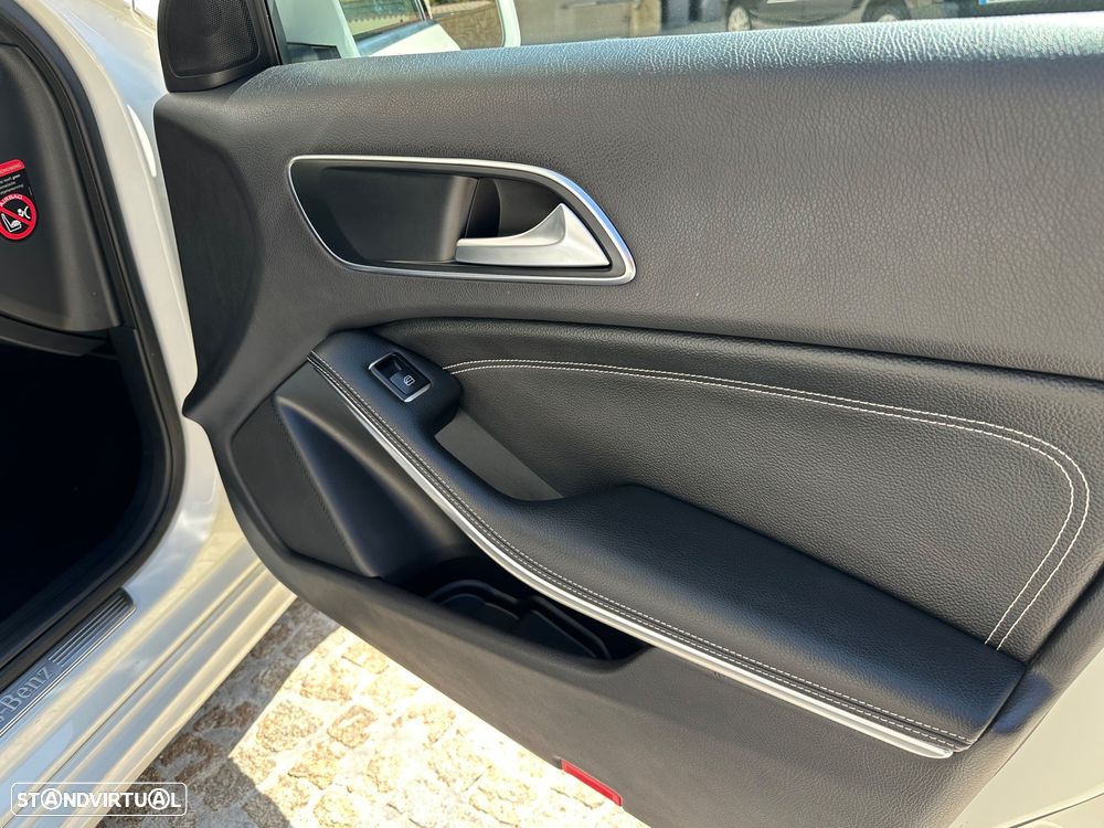 Mercedes-Benz A 180 CDI BE Edition Urban - 25