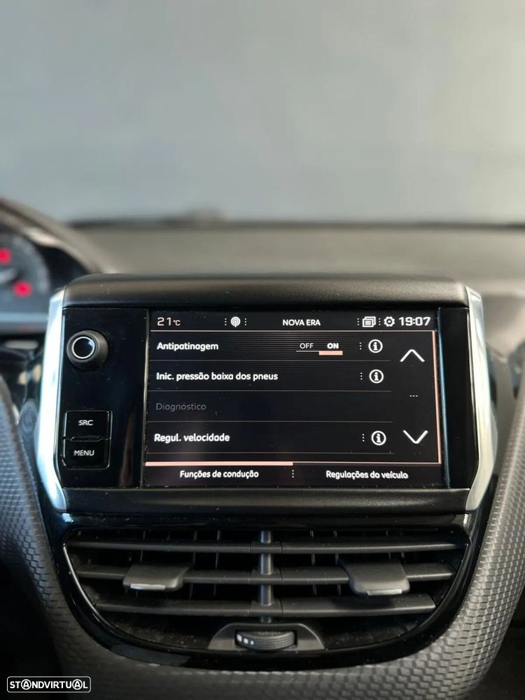 Peugeot 2008 1.2 PureTech Style - 14