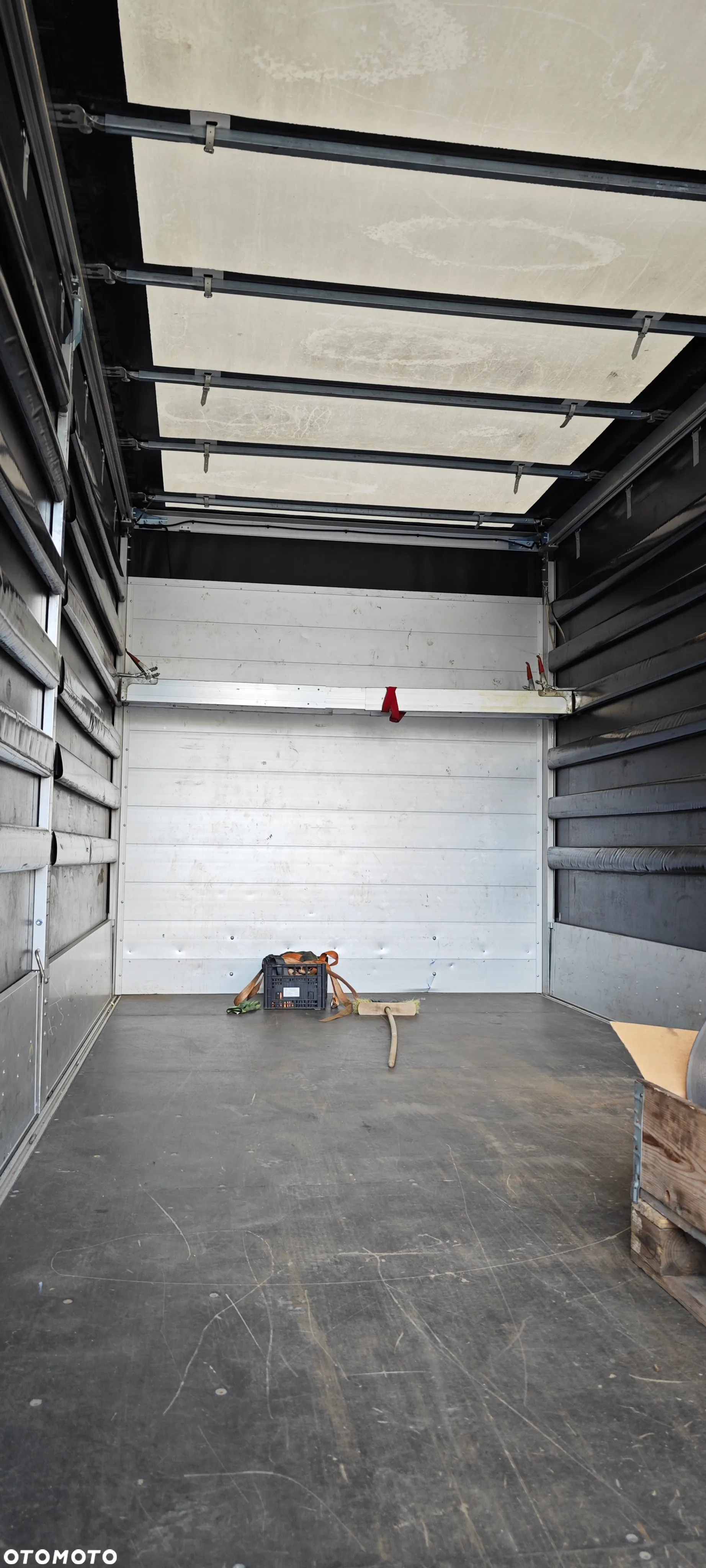 Mercedes-Benz Sprinter/Lamar - 6