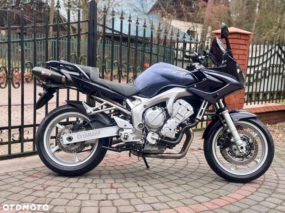 Yamaha FZ6 - 3