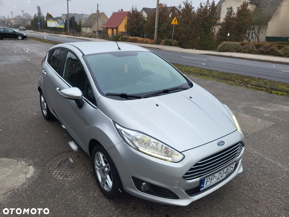 Ford Fiesta 1.0 EcoBoost Titanium - 9