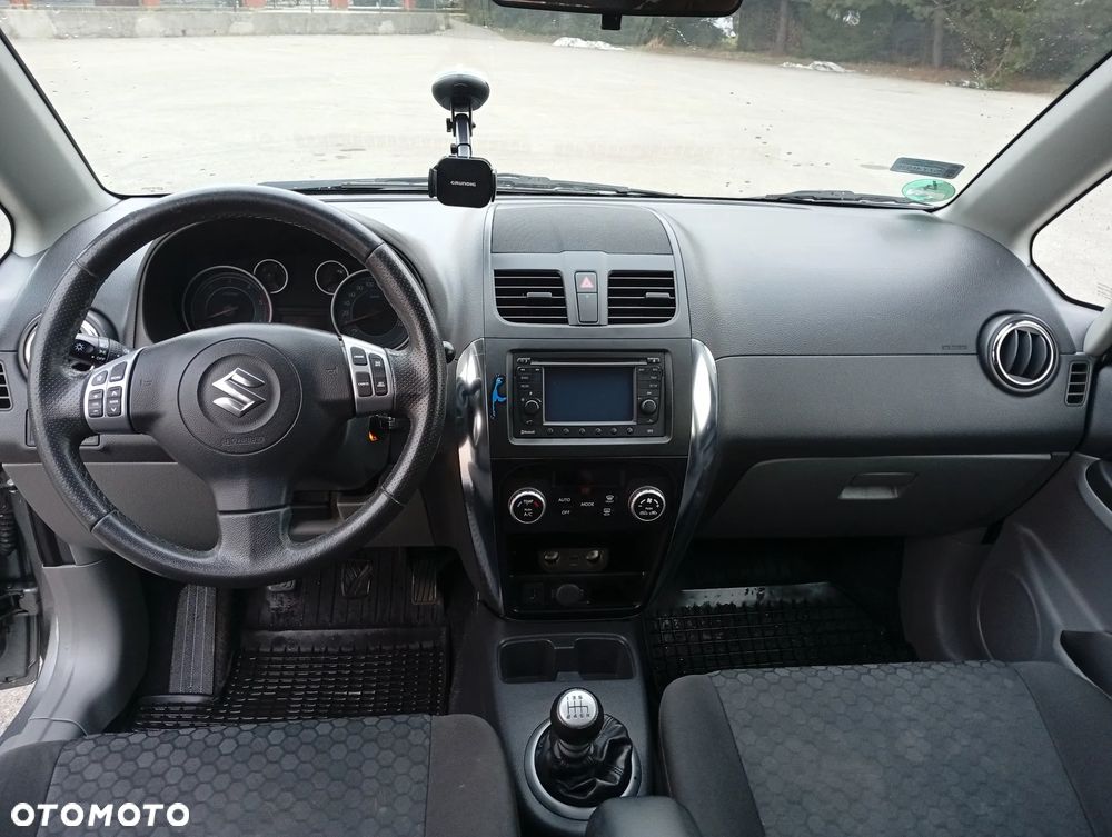 Suzuki SX4 2.0 DDiS 4x2 Style - 5