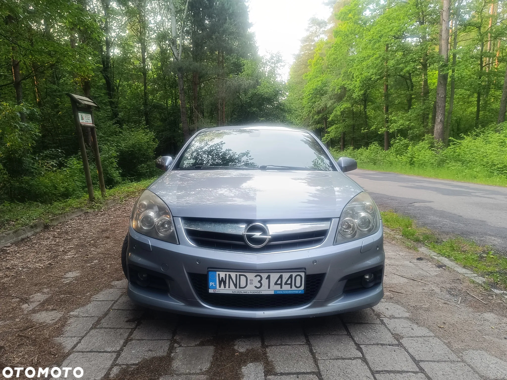 Opel Vectra GTS 1.9 CDTI - 11
