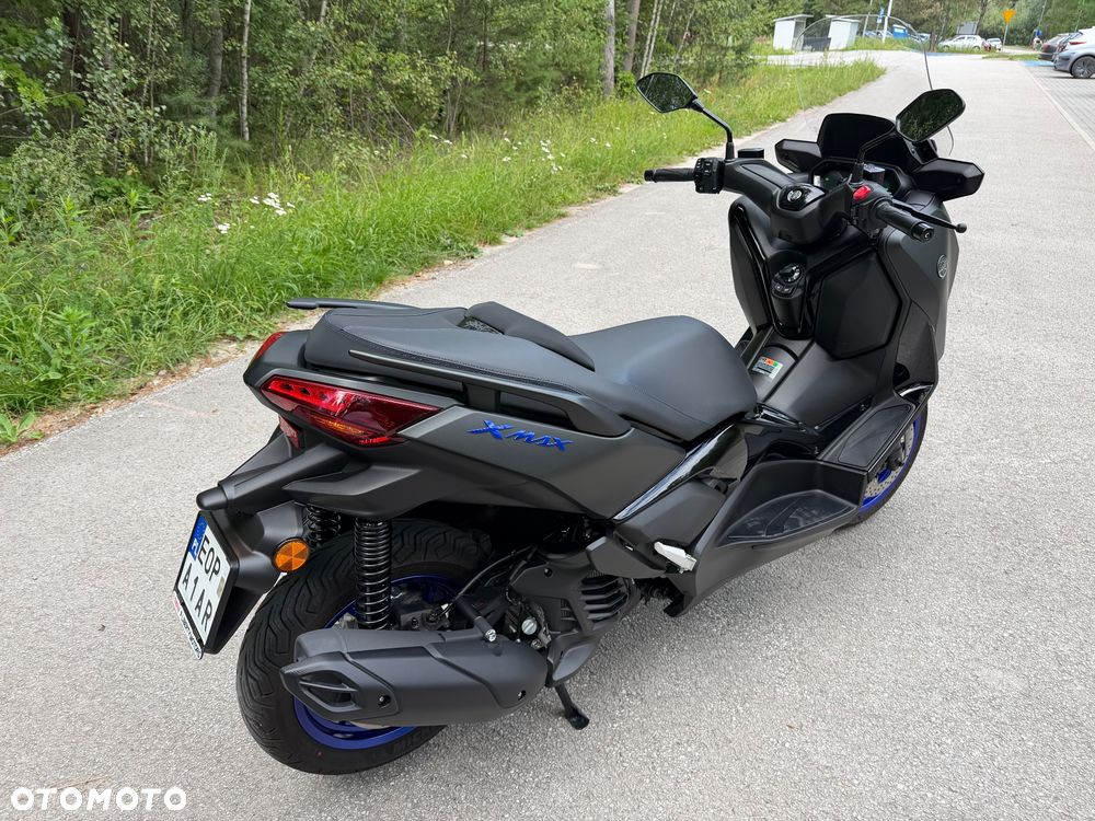 Yamaha X-max - 5