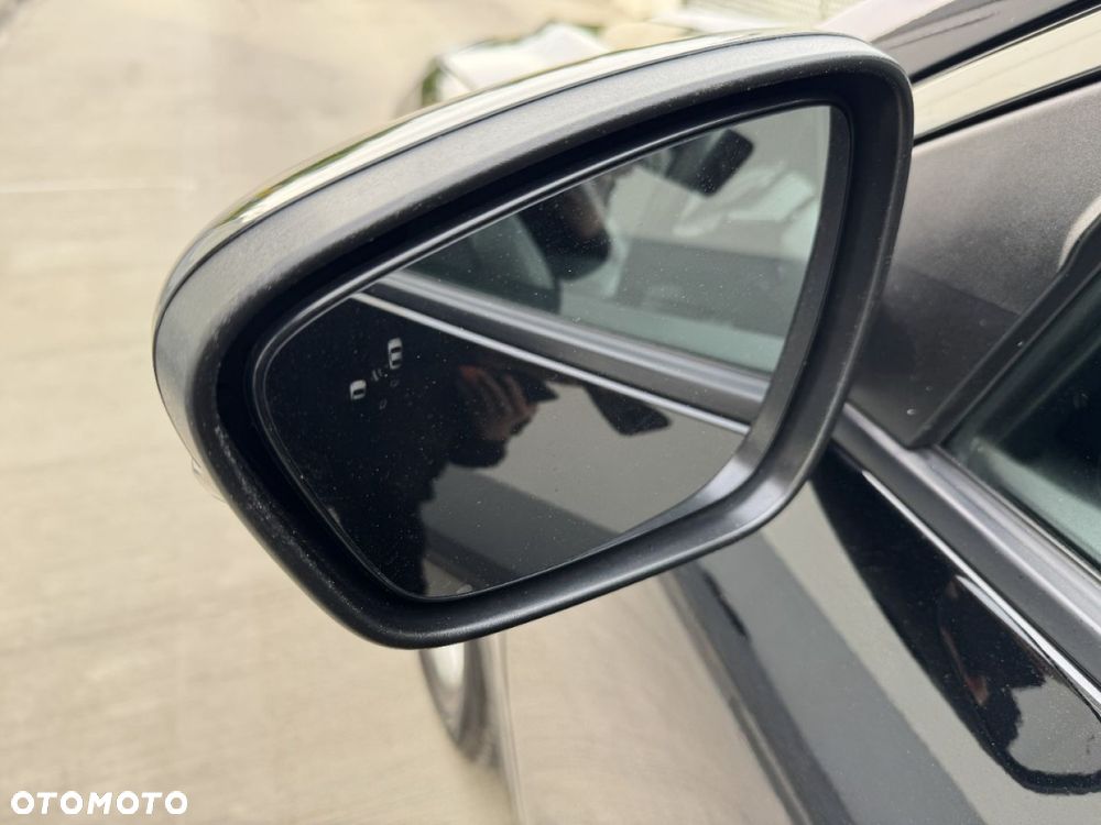 Ford Kuga 2.0 EcoBlue AWD Titanium X - 37