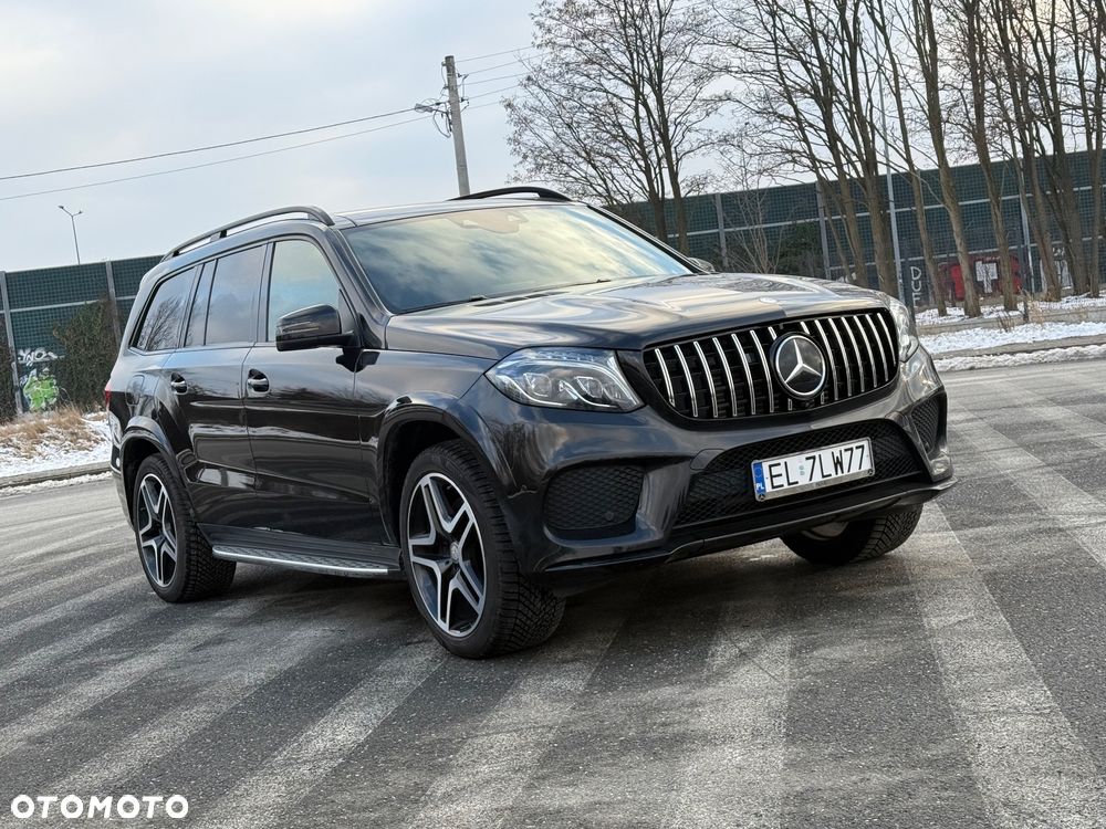 Mercedes-Benz GLS 350 d 4Matic 9G-TRONIC AMG Line - 2