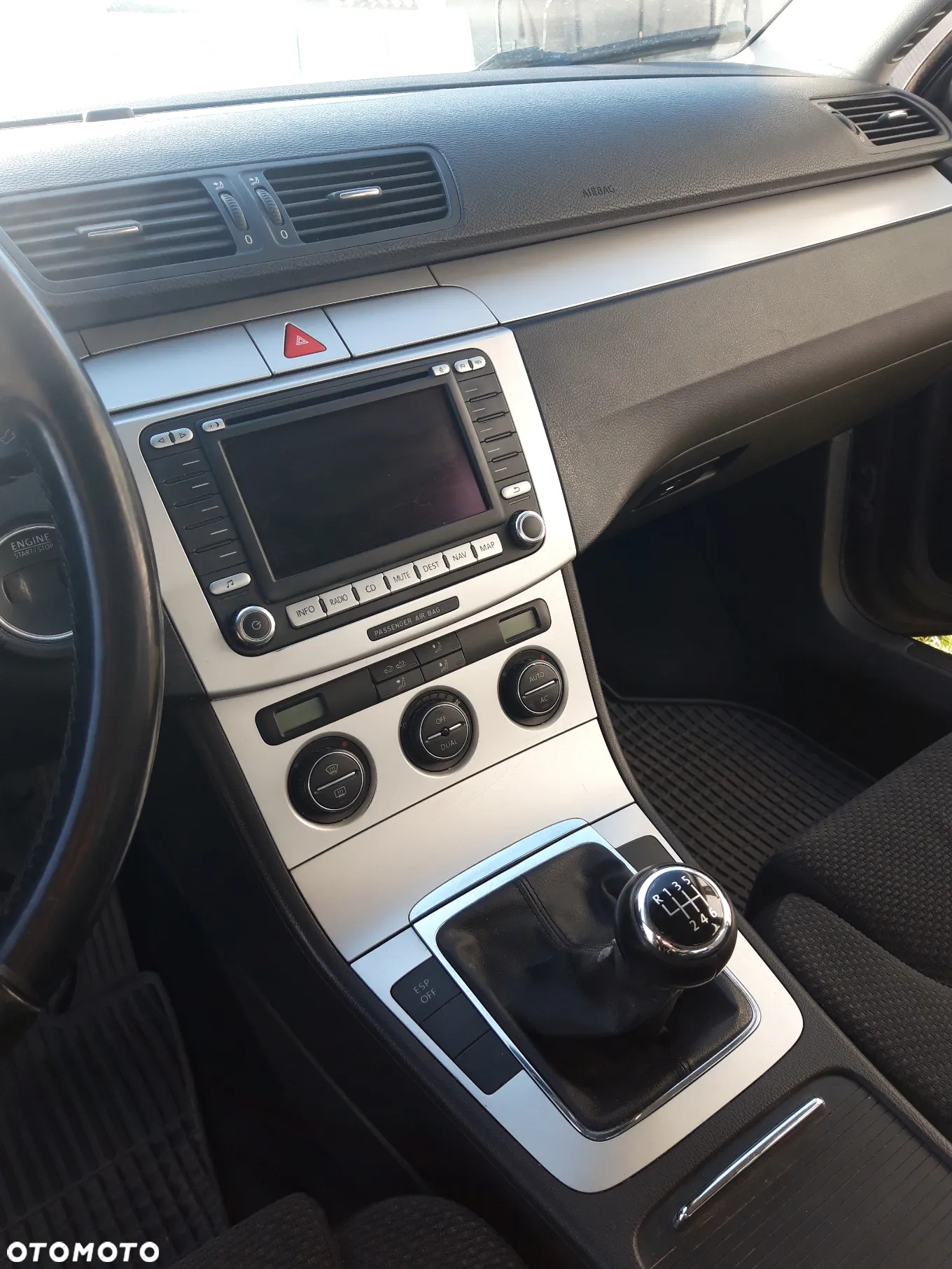 Volkswagen Passat - 14