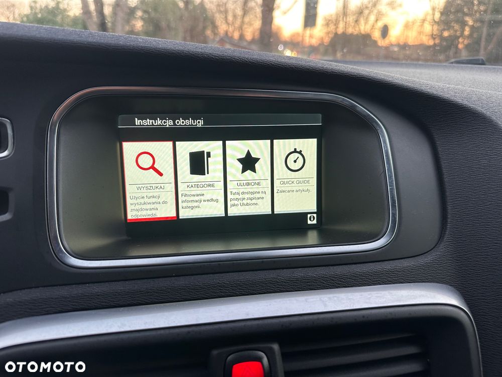 Volvo V40 D4 Drive-E R-Design Momentum - 32