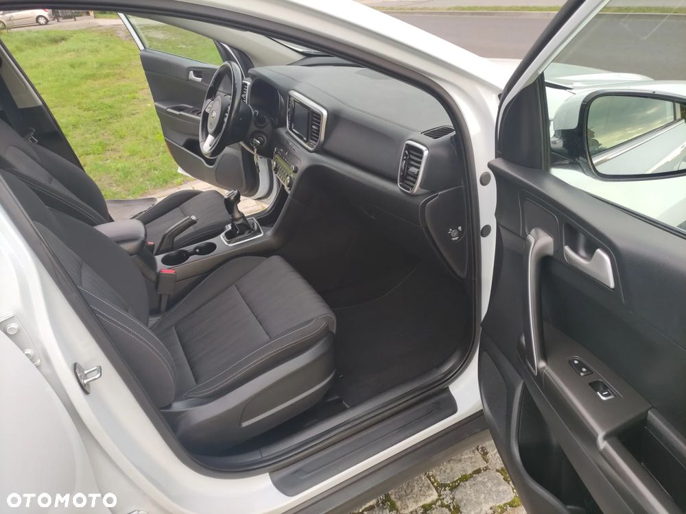 Kia Sportage 1.6 GDI 2WD SPIRIT - 12