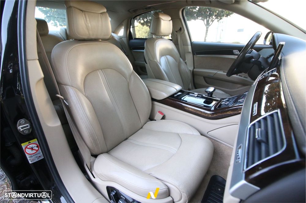 Audi A8 3.0 TDI V6 quattro Clean Diesel Exclusive - 30