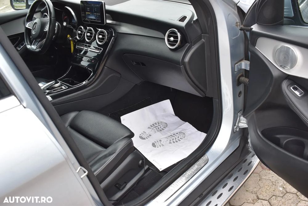 Mercedes-Benz GLC 220 d 4MATIC 9G-TRONIC - 19
