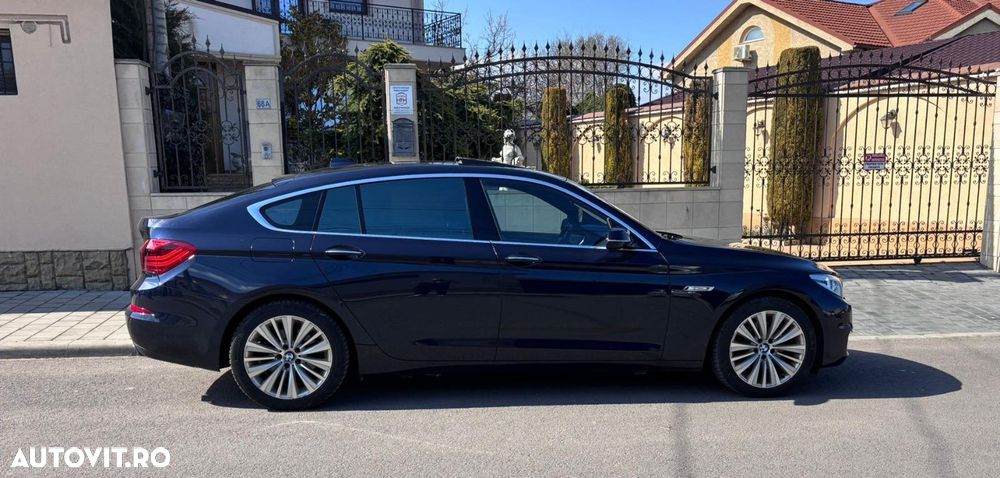 BMW Seria 5 520d Aut. Luxury Line - 3