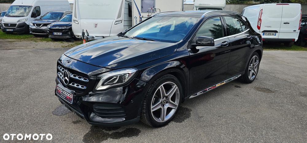 Mercedes-Benz GLA 200 (CDI) d 7G-DCT AMG Line - 2