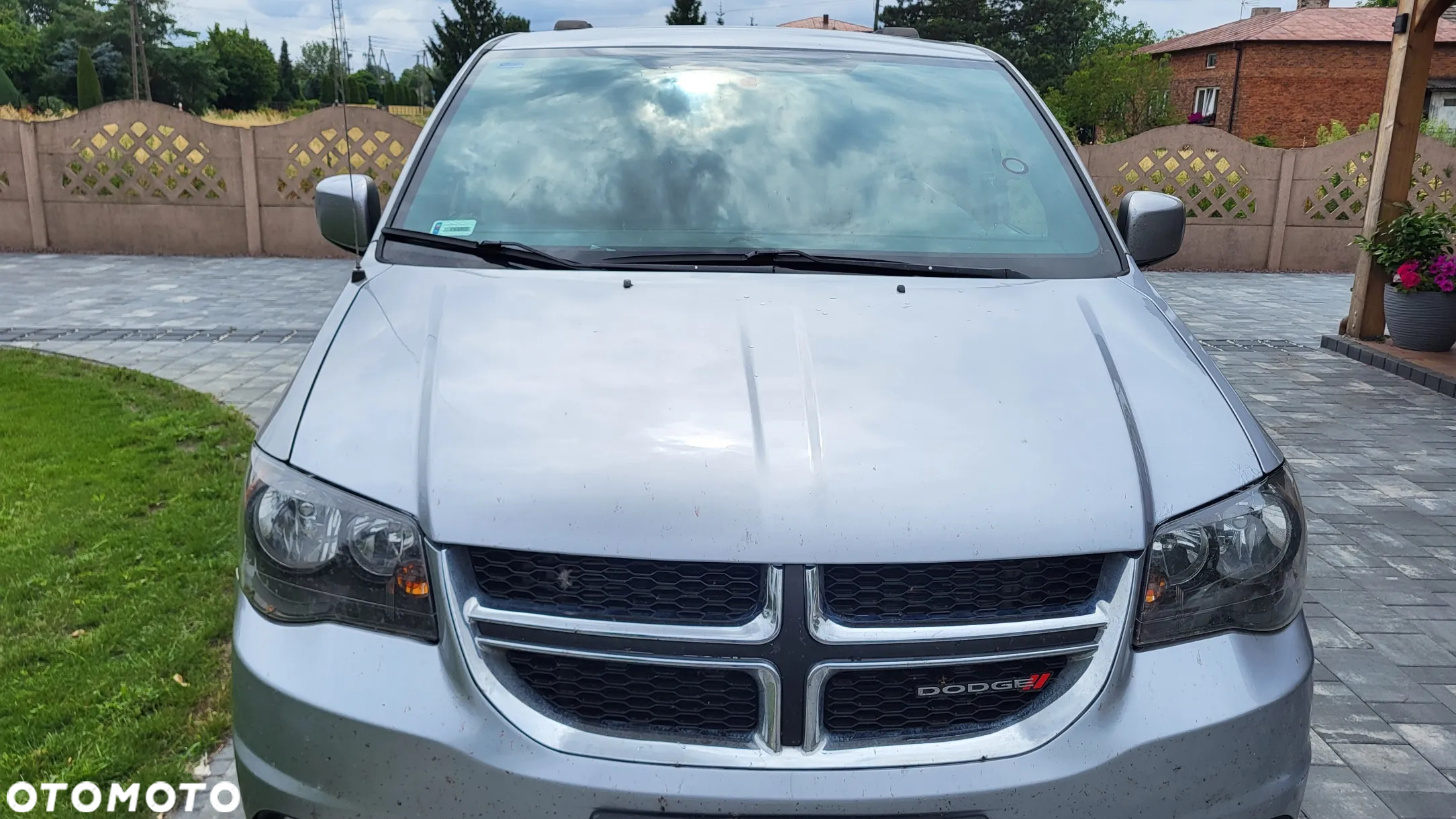Dodge Grand Caravan - 7