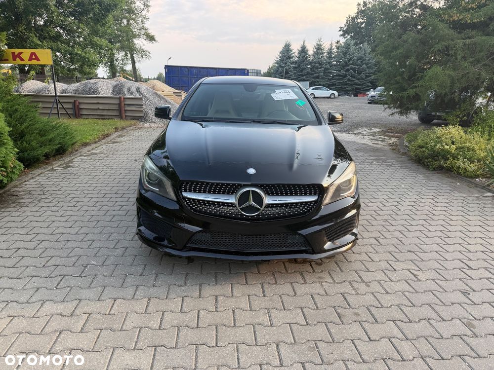 Mercedes-Benz CLA 250 7G-DCT AMG Line - 2