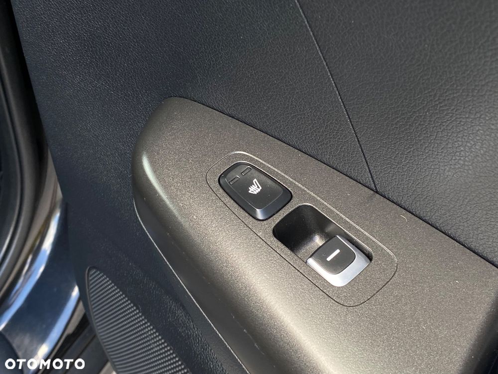 Kia Sportage 1.6 T-GDI AWD DCT SPIRIT - 19