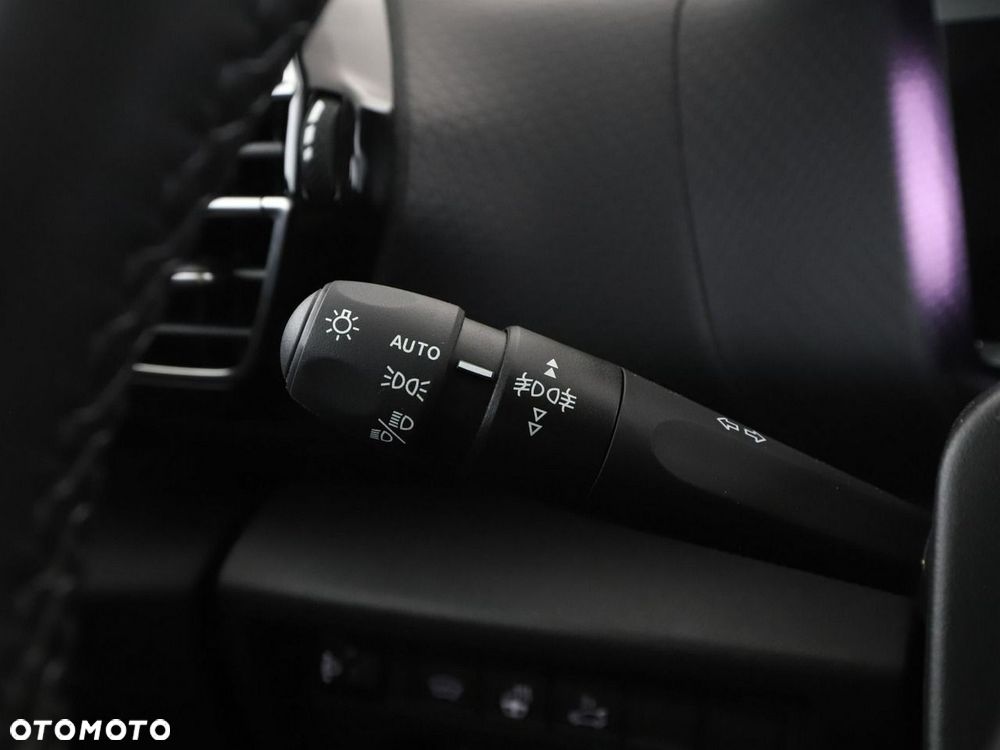 Citroën C4X 1.2 PureTech Max S&S EAT8 - 36