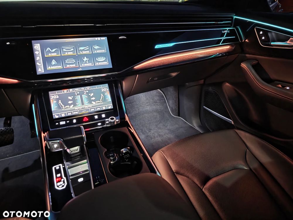 Audi Q8 SUV TFSI quattro 250 kW tiptronic - 22