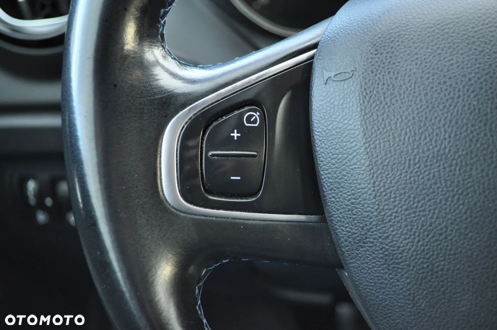 Renault Captur - 25