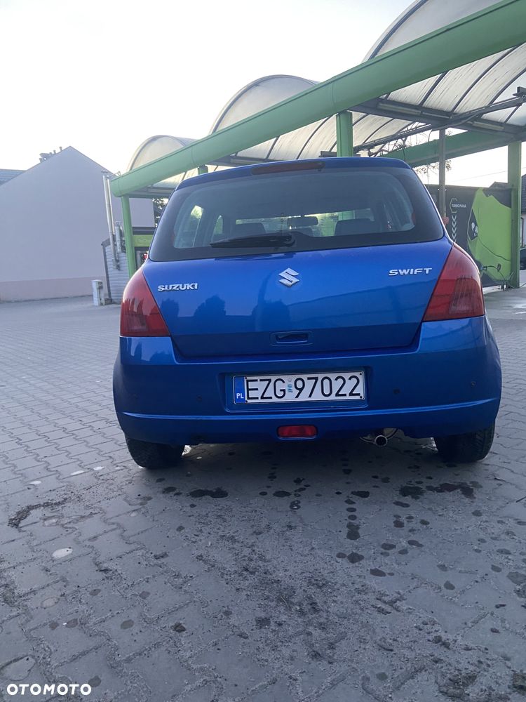 Suzuki Swift - 7