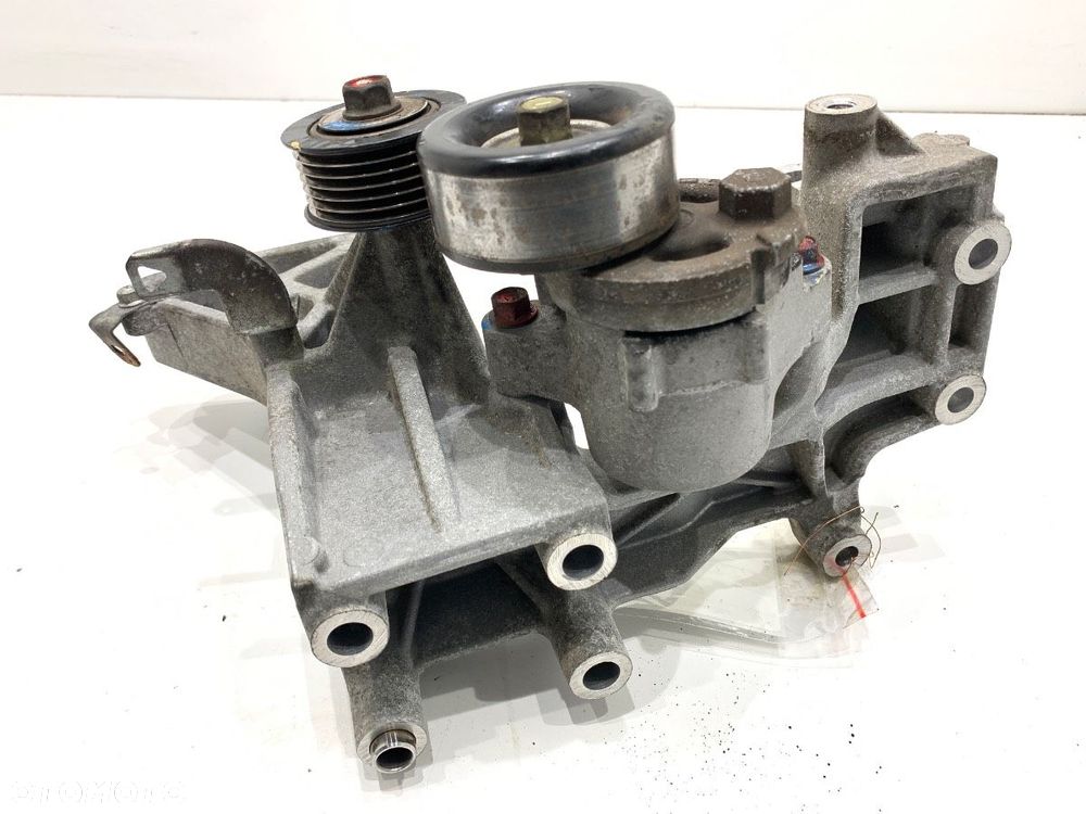 ŁAPA MOCOWANIA ALTERNATORA  MITSUBISHI OUTLANDER III (GG_W, GF_W, ZJ, ZL, ZK) 2010 - 2022 2.0 4WD - 2