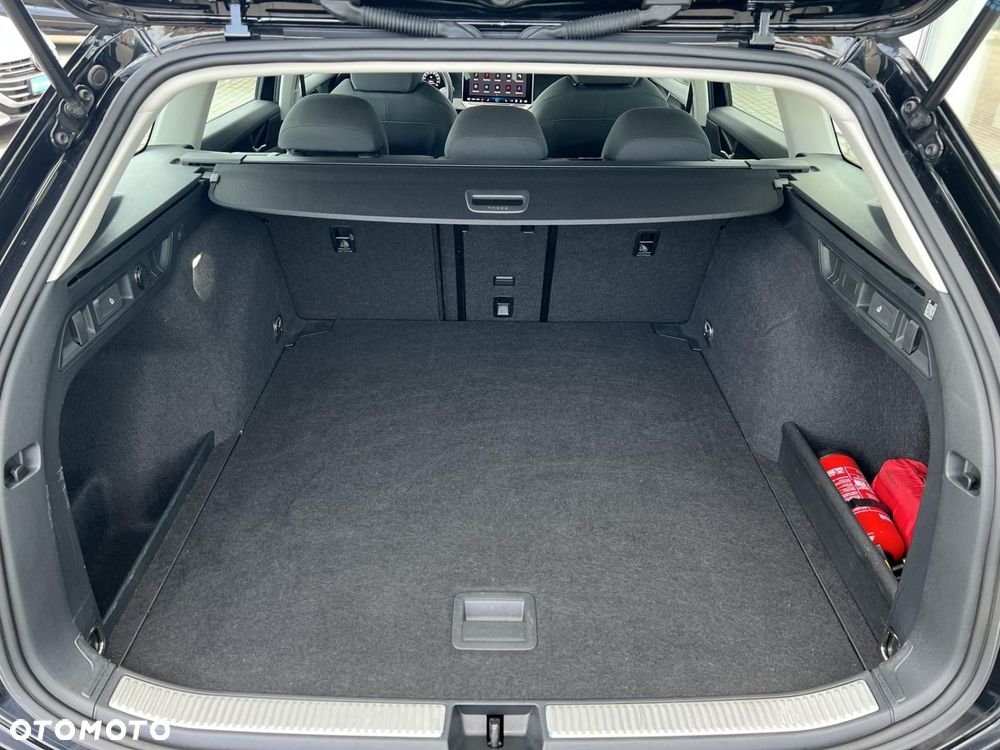 Volkswagen Passat 1.5 TSI ACT mHEV Trend DSG - 27