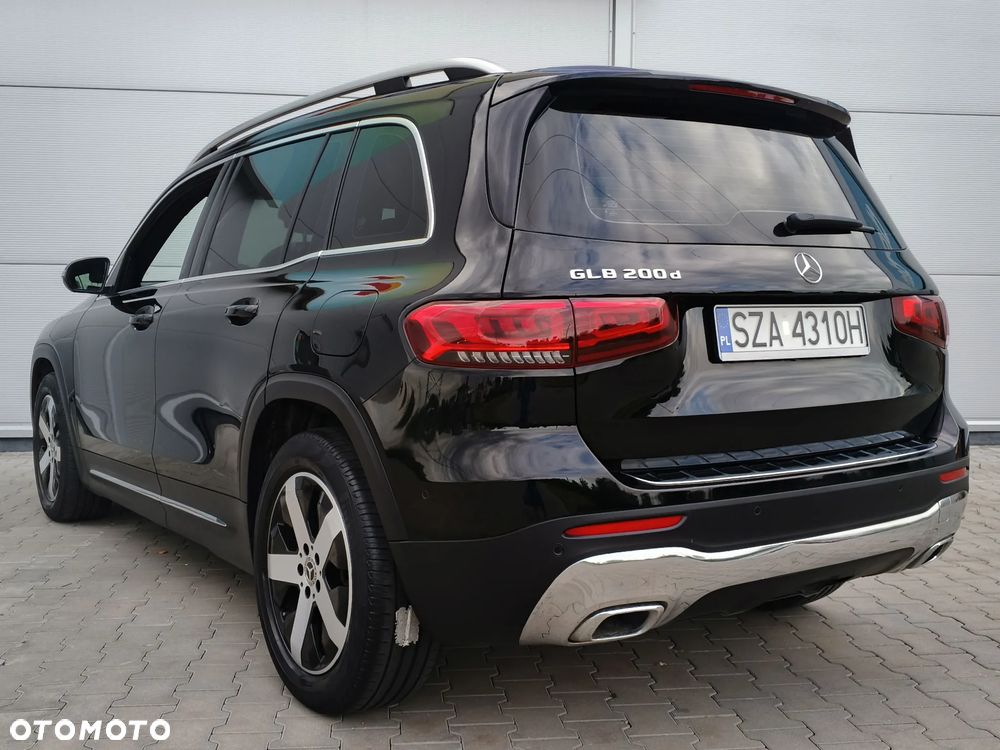 Mercedes-Benz GLB 200 d 8G-DCT EDITION 2022 - 9
