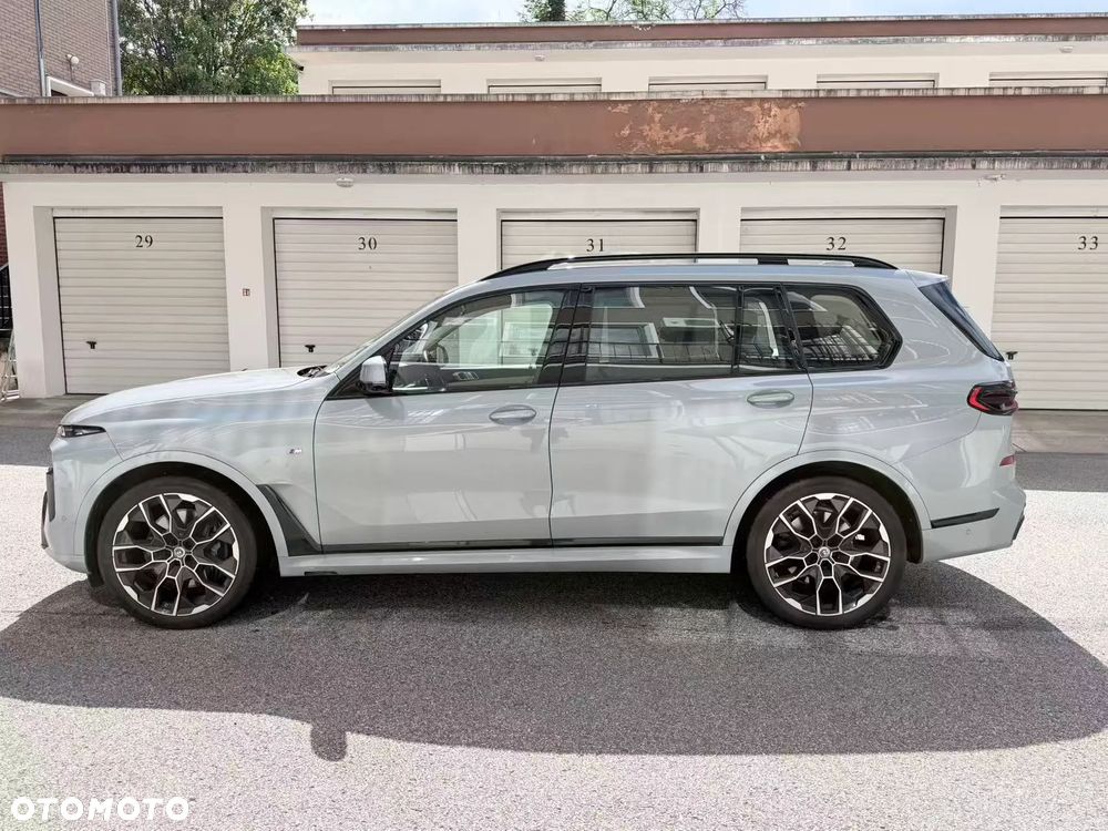 BMW X7 xDrive40i mHEV M Sport Edition sport - 2