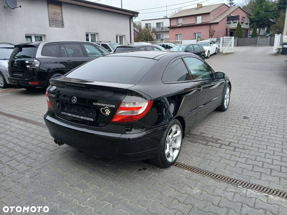 Mercedes-Benz Klasa C 200 Kompressor - 4
