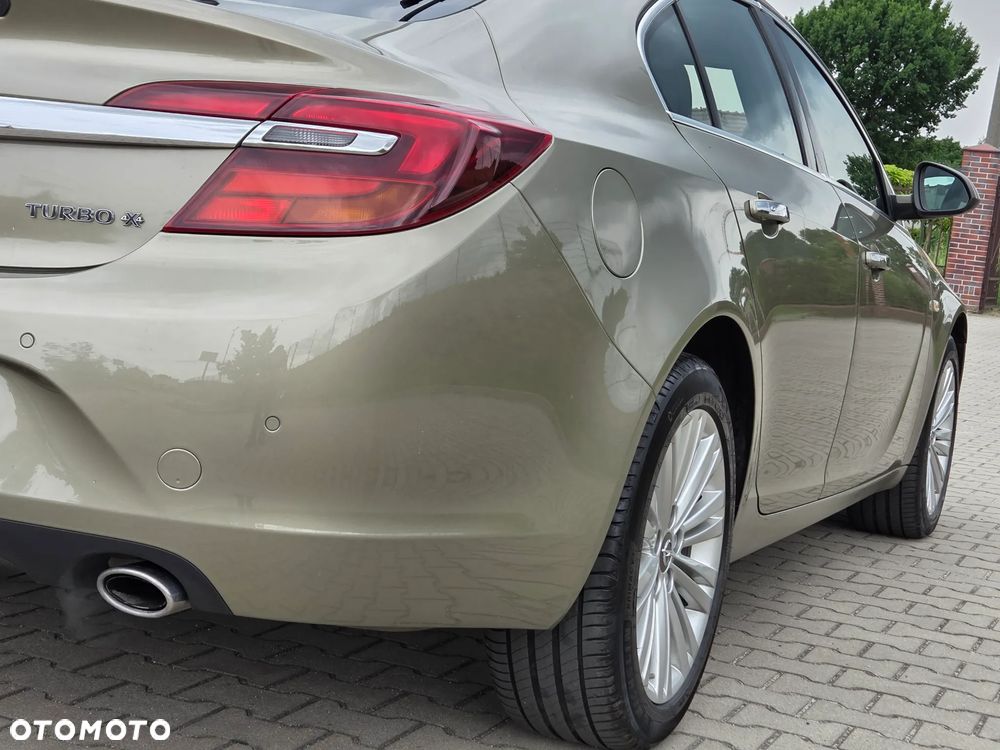 Opel Insignia 2.0 ECOTEC DI Turbo 4x4 ecoFLEX Start/Sto Business Edition - 12