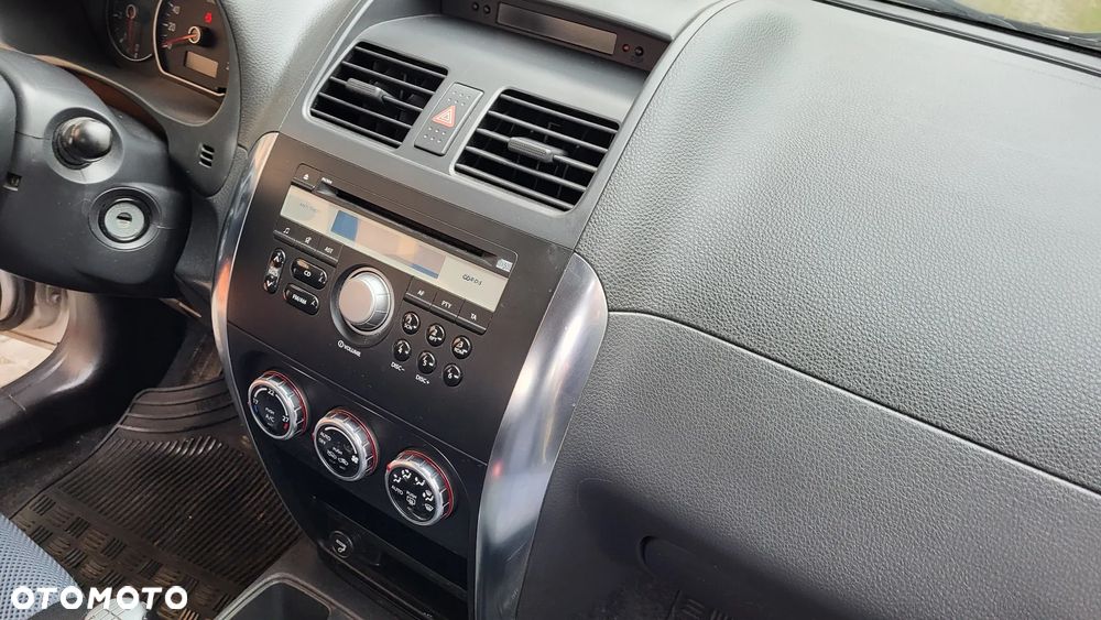 Fiat Sedici 1.9 Multijet 4x4 Dynamic - 16