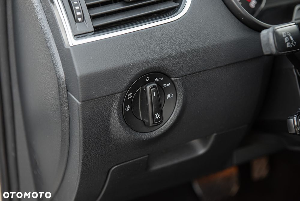 Skoda Octavia 1.8 TSI Edition DSG EU6 - 19